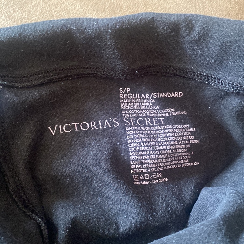 Victoria's Secret Black Leggings with Gold Angel Wings - Picture 4 of 4